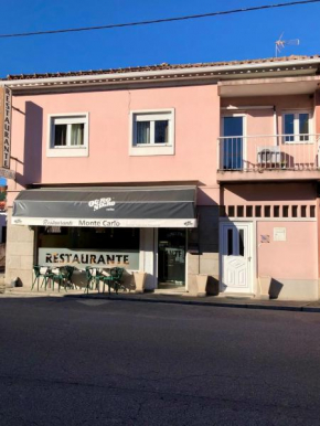 Monte Carlo - Restaurante e Alojamento Local